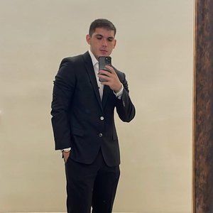 Meet your Posher, Eladio